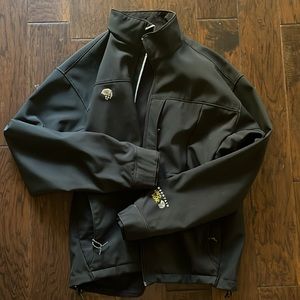 Men’s mountain hardwear jacket